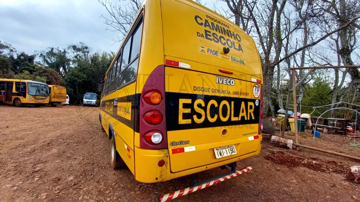 LOTE 003 -  IVECO/CITYCLASS 70C17,Ano/modelo: 2014/2014,Placa: IWI1190,Chassi: 93ZL68C01E8461902,RENAVAM: 1037718345