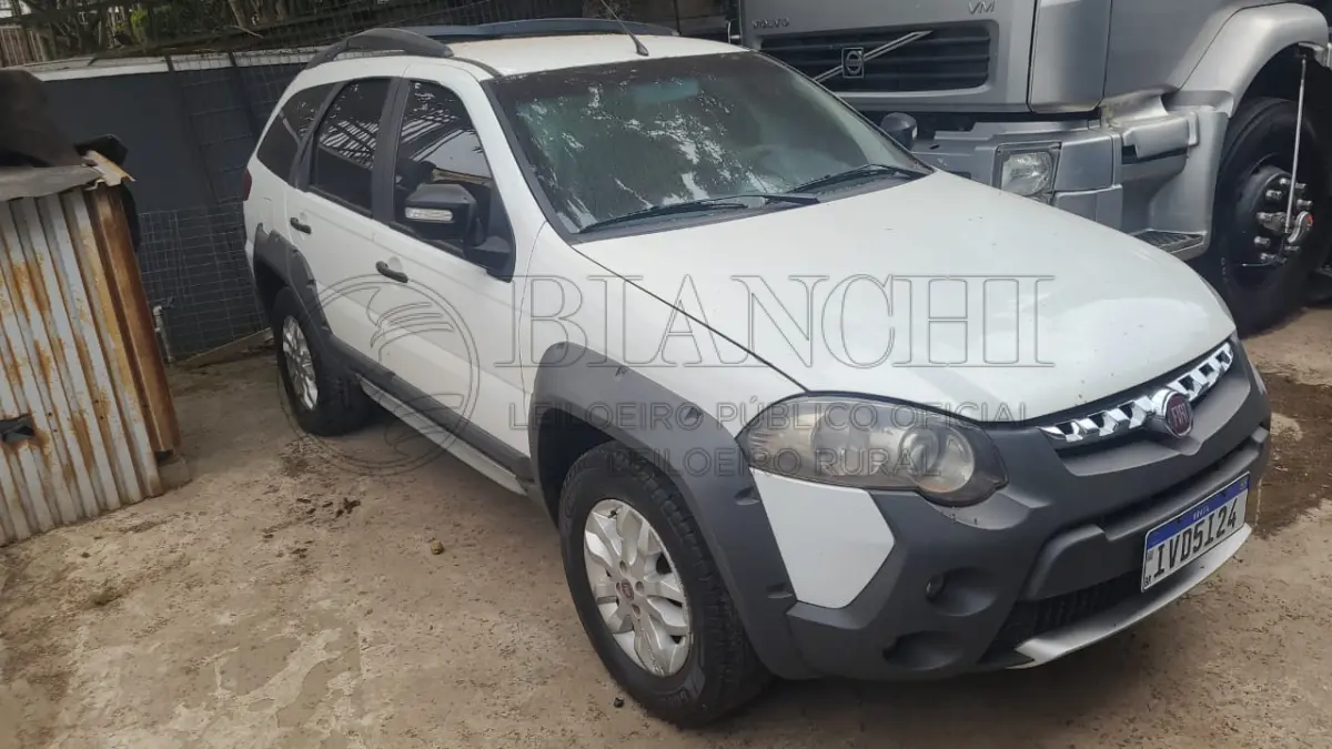LOTE 004 - Veículo marca/modelo: FIAT/PALIO WK ADVEN FLEX, Ano/modelo: 2013/2014Placa: IVD5I24Chassi: 9BD373175E5046829RENAVAM: 596488483Registrado em: PORTO ALEGRETipo: AutomóvelCor: BrancaEspécie: PassageiroVeículo está: Em circulação