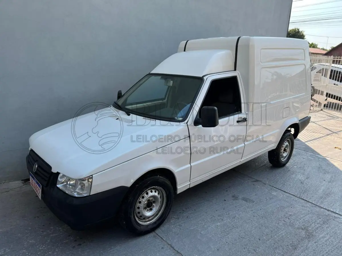 LOTE 018 - Veículo marca/modelo: FIAT/FIORINO FLEX  Ano/modelo: 2009/2010  Placa: IQJ0D22  Chassi: 9BD255049A8872410  RENAVAM: 180778463  Registrado em: ESTEIO  Tipo: Caminhonete  Cor: Branca  Espécie: Carga  Veículo está: Em circulação  Licenciamento válido até: 30/06/2022