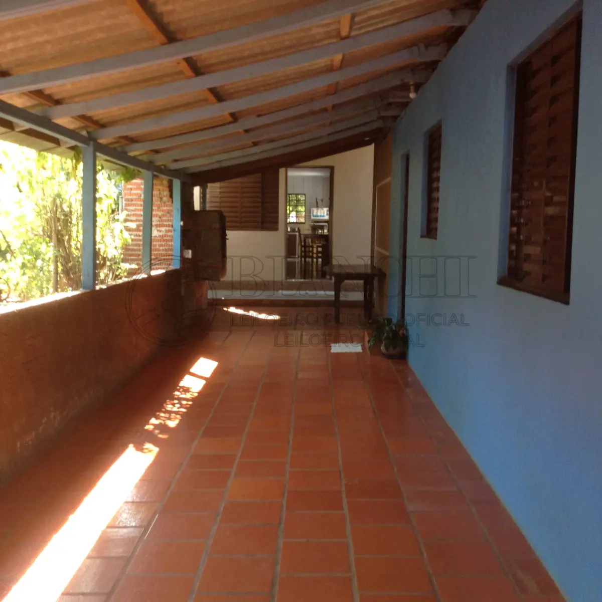 LOTE 000 - IMOVEL COM DUAS CASAS DE ALVENARIA