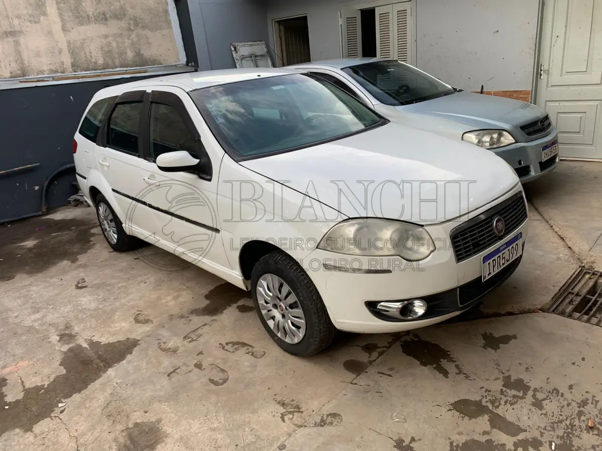 LOTE 005 - Veículo marca/modelo: FIAT/PALIO WEEK ELX FLEX, Ano/modelo: 2009/2010, Placa: IPR5J99, Chassi: 9BD17301MA4274516, RENAVAM: 134654404,  Tipo: Automóvel, Cor: Branca, Espécie: Passageiro, Veículo está: Em circulação, Licenciamento válido até: 31/07/2023