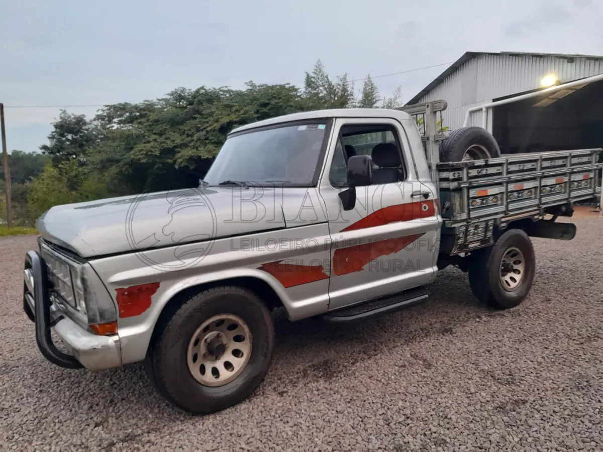 LOTE 000 - F 1000