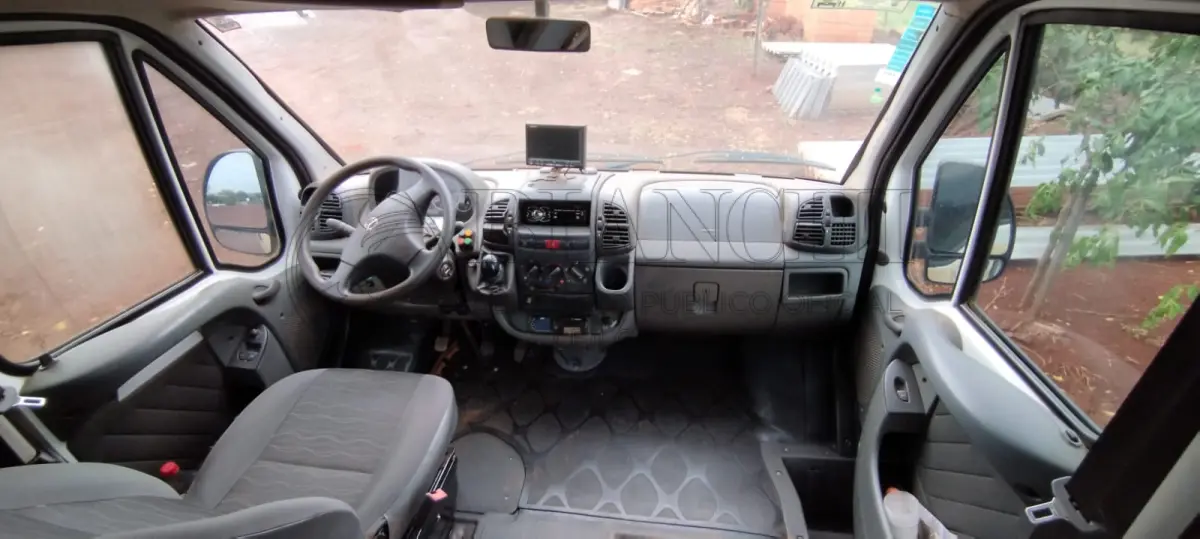 LOTE 001 - 01 Veículo marca/modelo: FIAT/DUCATO MC TCA MIC, Ano/modelo: 2016/2016, Placa: IXG3723, Chassi: 93W245H3RG2160075, RENAVAM: 1087282621, Registrado em: SETE DE SETEMBRO, Tipo: Microônibus, Cor: Branca, Espécie: Passageiro, Veículo está: Em circulação, Licenciamento válido até: 30/06/2024