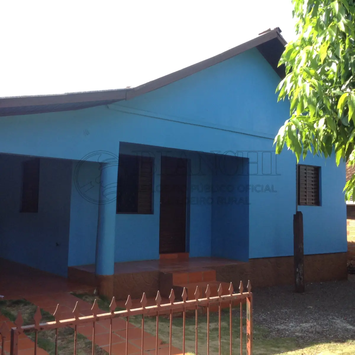 LOTE 000 - IMOVEL COM DUAS CASAS DE ALVENARIA