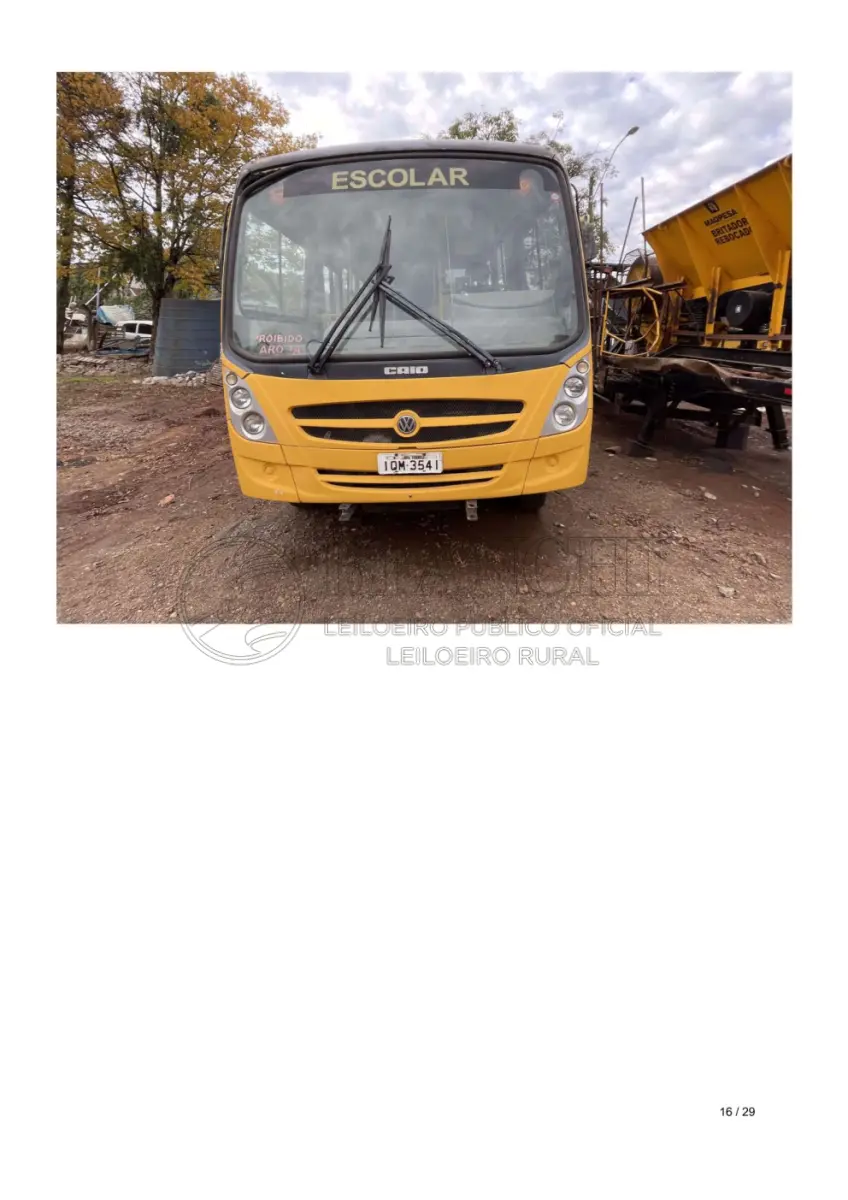 LOTE 001 - ÔNIBUS ESCOLAR VW 15-190, 2009/2010, 57 LUGARES, IQM 3541, CHASSI Nº 9532882W0AR010392, EM REGULAR ESTADO DE CONSERVAÇÃO