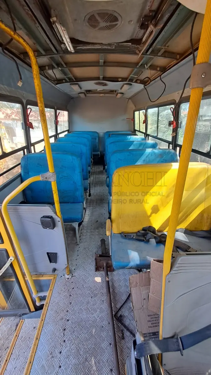 LOTE 012 - ÔNIBUS IVECO CITYCLASS 70C16, PLACAS ISY-9340, ANO 2011/2012, CHASSI: 93ZL68B01C8434715, RENAVAN: 00460369920, COR AMARELA, LOTAÇAO: 29 PESSOAS, COMBUSTÍVEL: DIESEL,