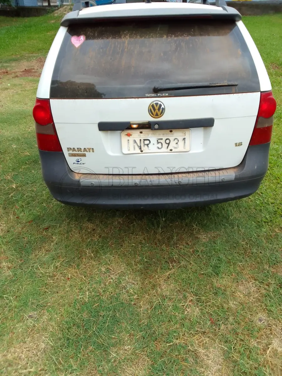 LOTE 006 - AUTOMÓVEL PARATI TRACKFIE 1.8, MARCA VOLKSWAGEM, ANO DE FABRICAÇÃO 2007, COR BRANCA, ALCOOL/GASOLINA, PLACAS INR5932