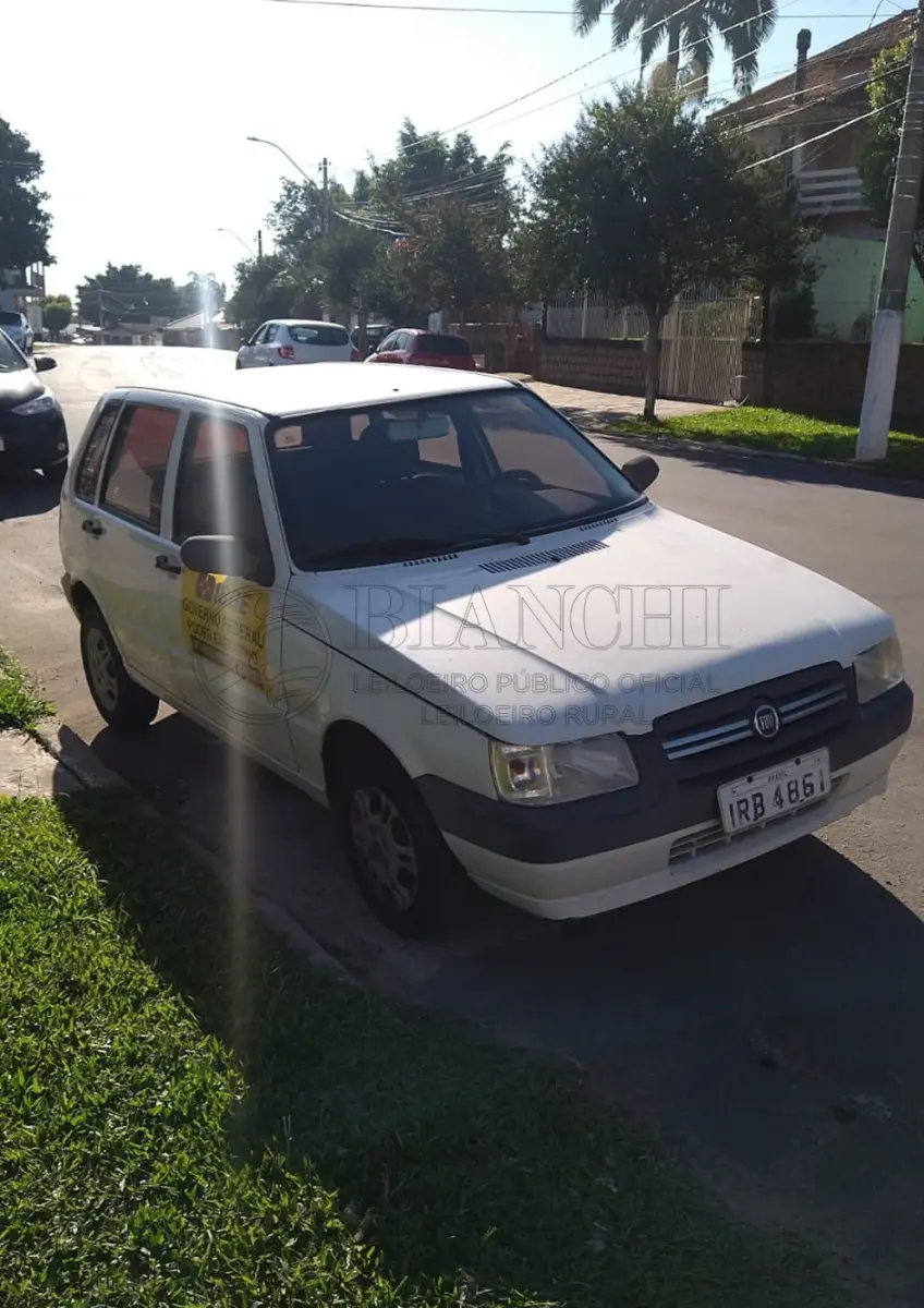 LOTE 002 - FIAT UNO MILLE ECONOMY 2010/2011