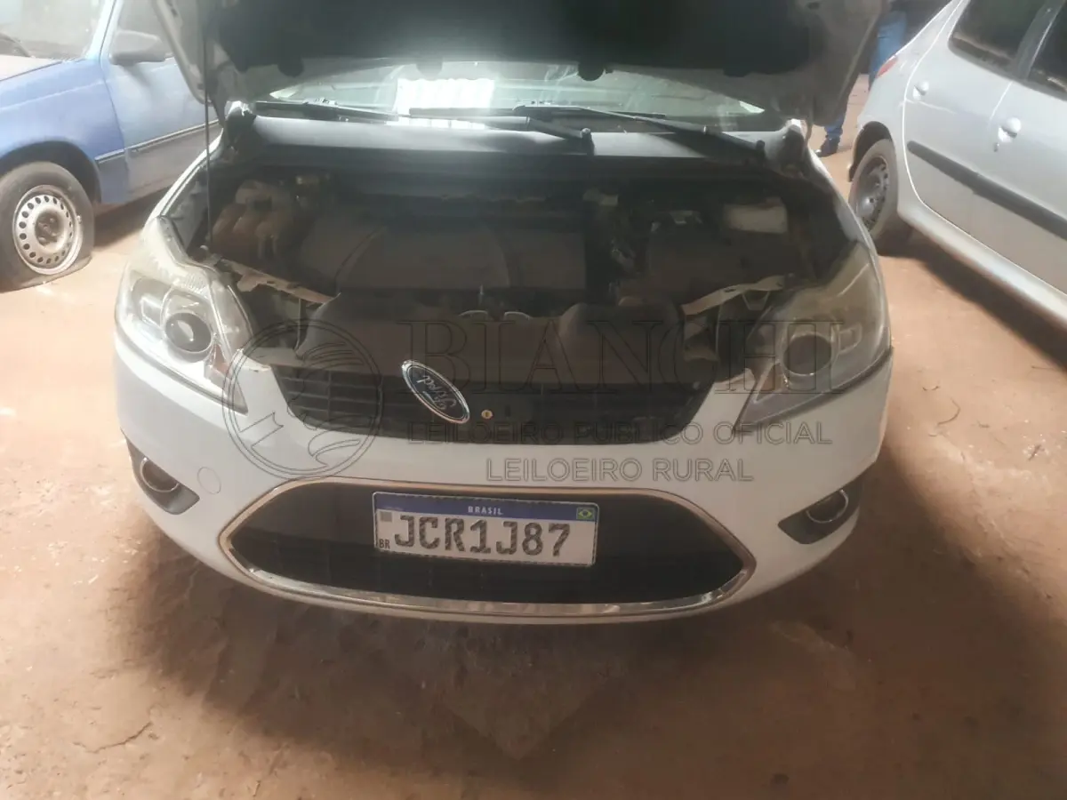 LOTE 001 - FORD FOCUS TI