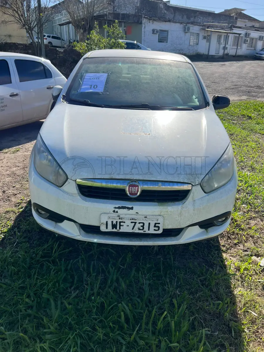 LOTE 010 - FIAT/ SIENA ESSENCE 1.6  
ANO: 2014/2015