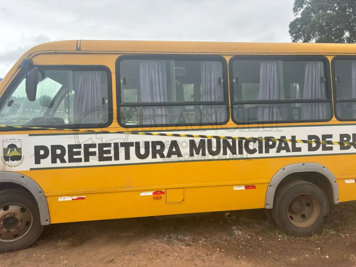 LOTE 001 - ÔNIBUS IVECO 2010/2010