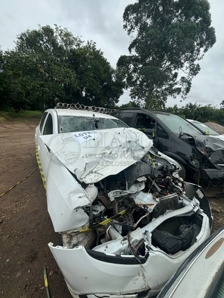 LOTE 004 - RENAULT/SANDERO SEDITION – 2022/2023
