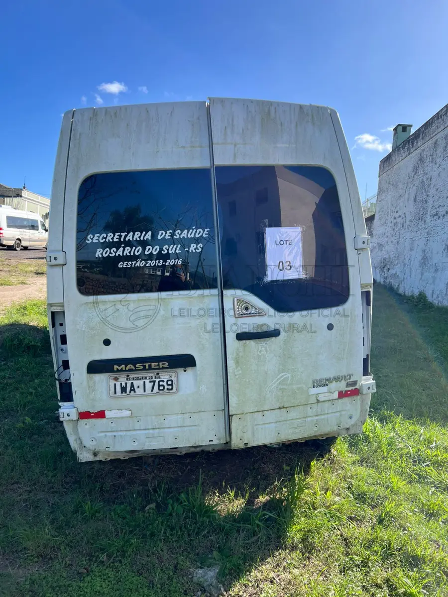 LOTE 003 - Renault / Master Jaedi Tur
ANO: 2014/2015
