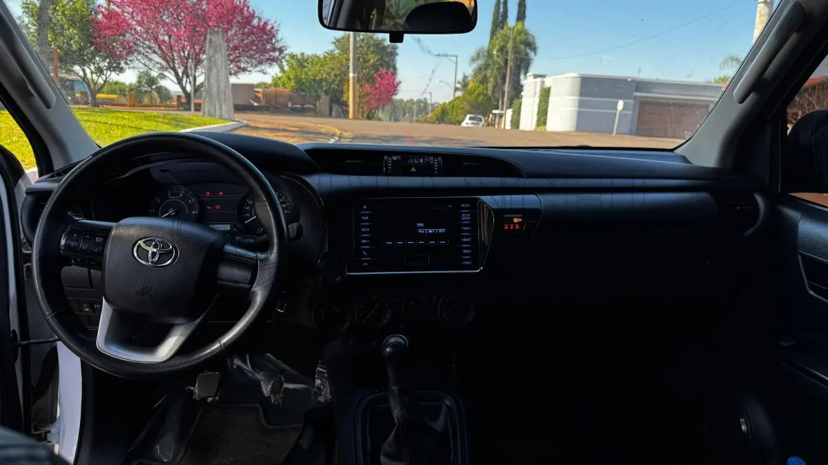 LOTE 001 - I/TOYOTA HILUX CDLOWM4FD