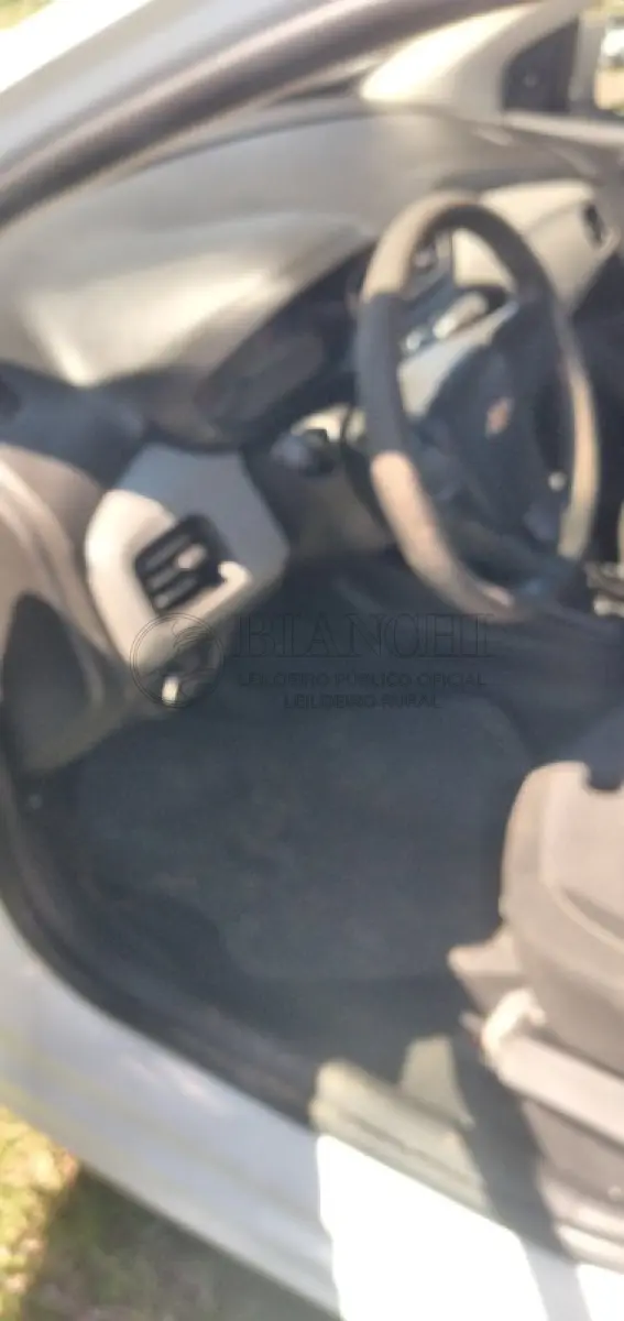 LOTE 009 - CHEVROLET/ONIX 10 MT JOYE 2019/2019