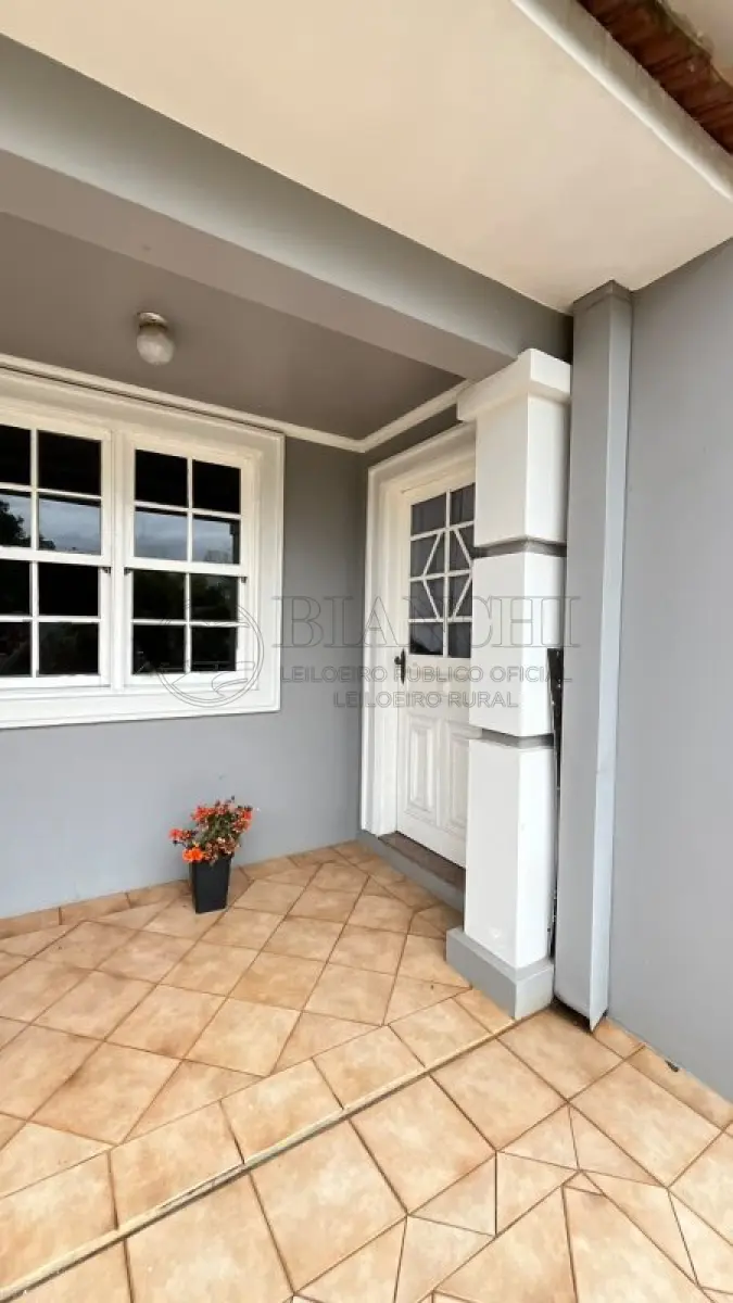 LOTE 000 - IMÓVEL RESIDENCIAL