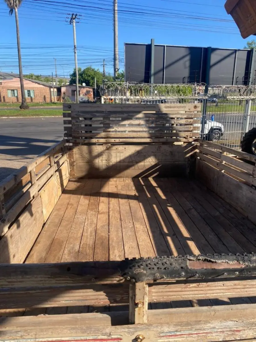 LOTE 009 - TOYOTA