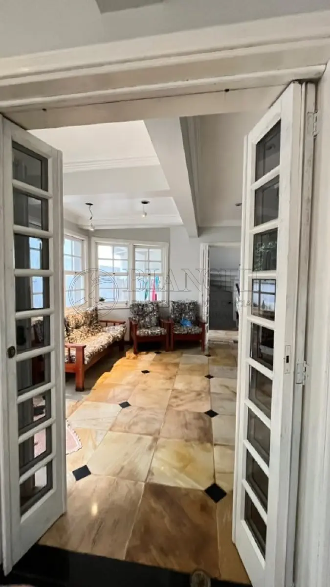 LOTE 000 - IMÓVEL RESIDENCIAL