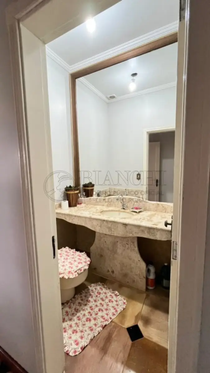 LOTE 000 - IMÓVEL RESIDENCIAL