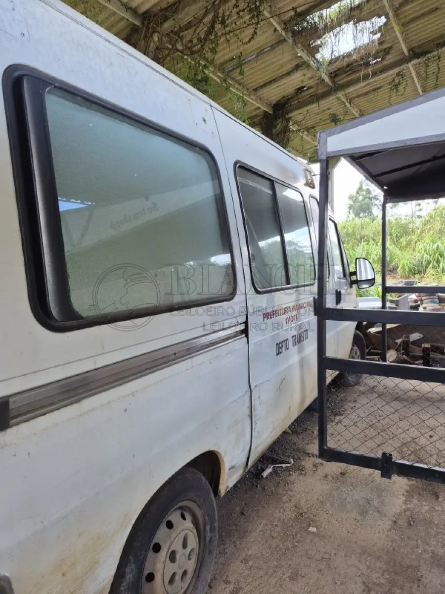 LOTE 012 - FIAT DUCATO 2.8 JTD ANO 2008/09