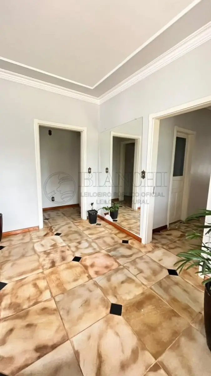 LOTE 000 - IMÓVEL RESIDENCIAL