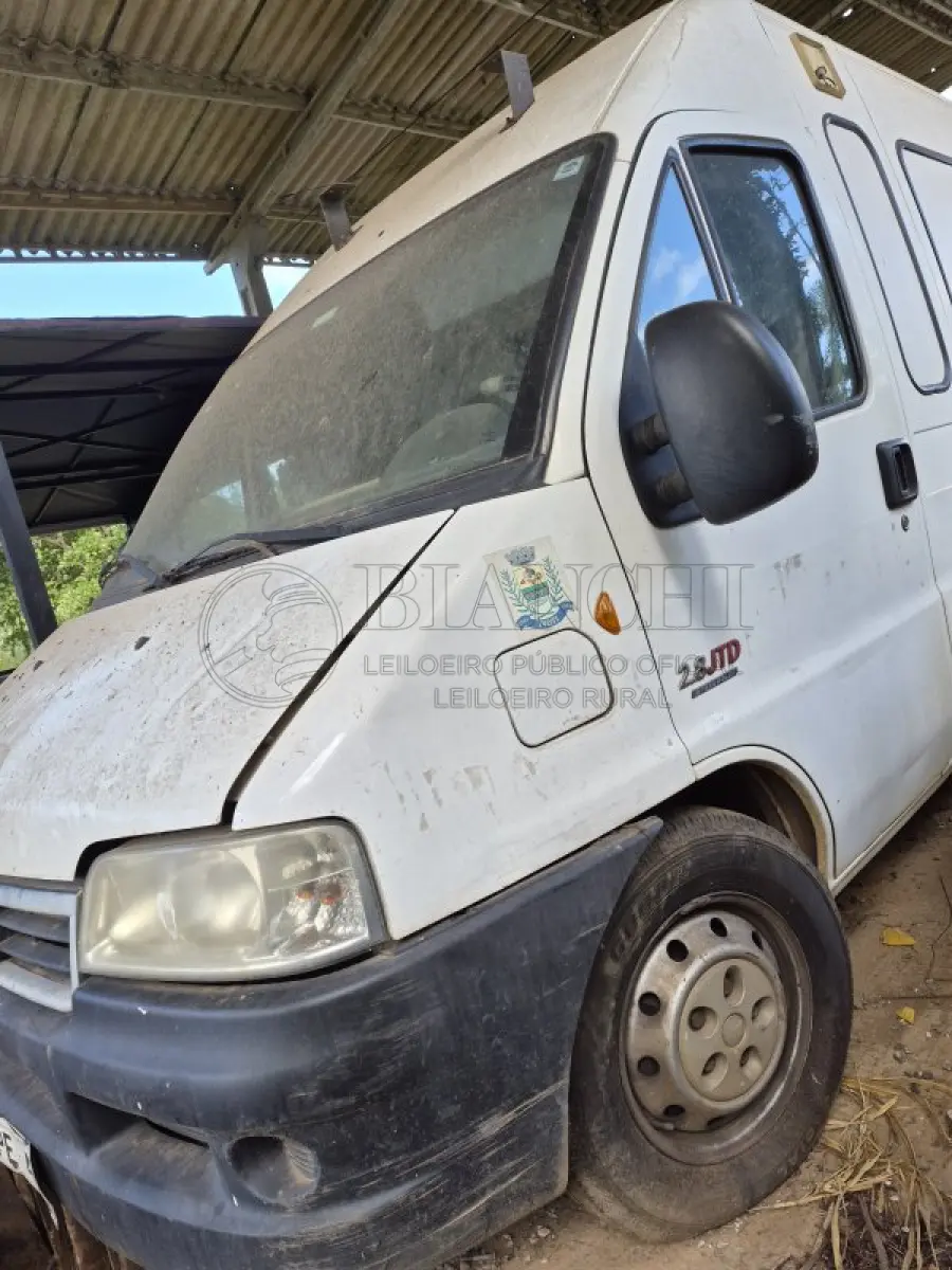 LOTE 012 - FIAT DUCATO 2.8 JTD ANO 2008/09