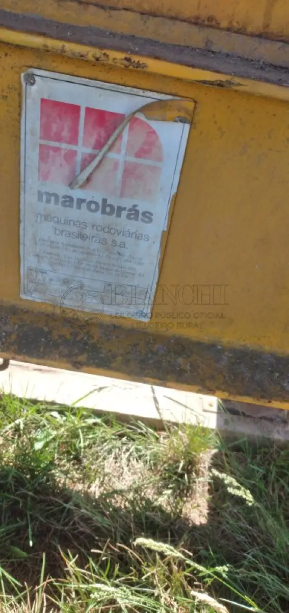 LOTE 021 - BRITADOR E REBRITADOR