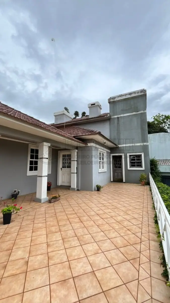 LOTE 000 - IMÓVEL RESIDENCIAL