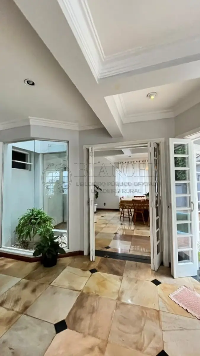 LOTE 000 - IMÓVEL RESIDENCIAL