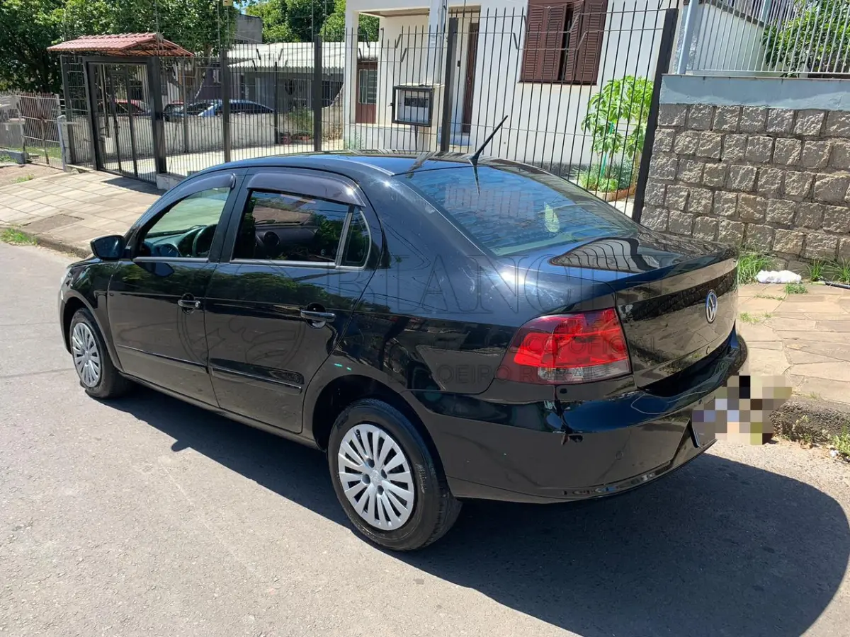 LOTE 006 - Veículo marca/modelo: VW/VOYAGE 1.0, Ano/modelo: 2011/2012, Placa: ISP7G60, Chassi: 9BWDA05U1CT157958, RENAVAM: 406518890, Registrado em: ALVORADA, Tipo: Automóvel, Cor: Preta, Espécie: Passageiro, Veículo está: Em circulação, Licenciamento válido até: 31/07/2023, OUTRAS INFORMAÇÕES DO VEÍCULO, Descrição: 008004 Recuperado de sinistro, Origem: N/D, Número do CSV: 10145989392022
