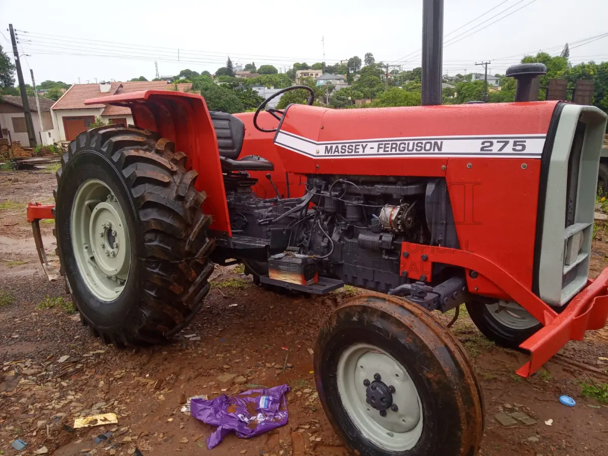 LOTE 018 - Trator massey 275 ano 1978