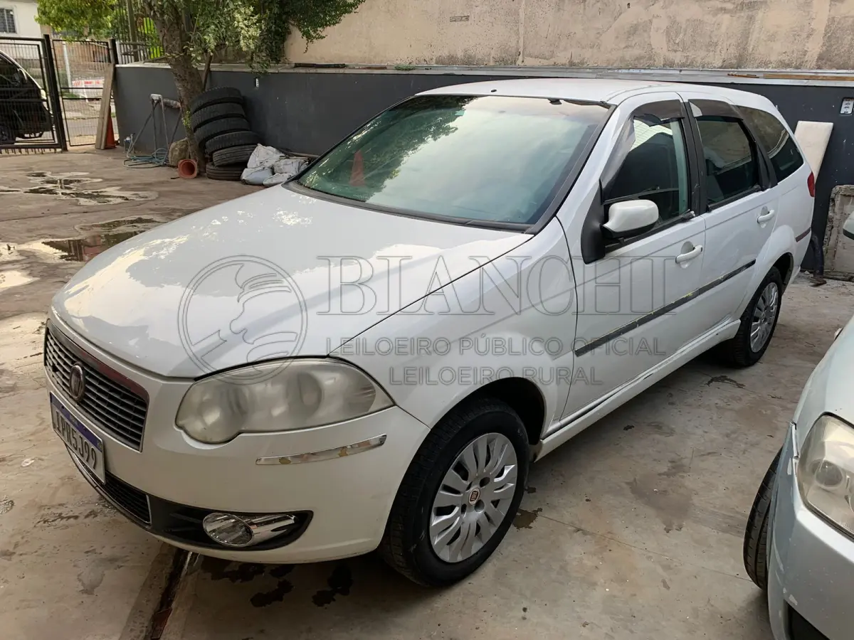 LOTE 005 - Veículo marca/modelo: FIAT/PALIO WEEK ELX FLEX, Ano/modelo: 2009/2010, Placa: IPR5J99, Chassi: 9BD17301MA4274516, RENAVAM: 134654404,  Tipo: Automóvel, Cor: Branca, Espécie: Passageiro, Veículo está: Em circulação, Licenciamento válido até: 31/07/2023