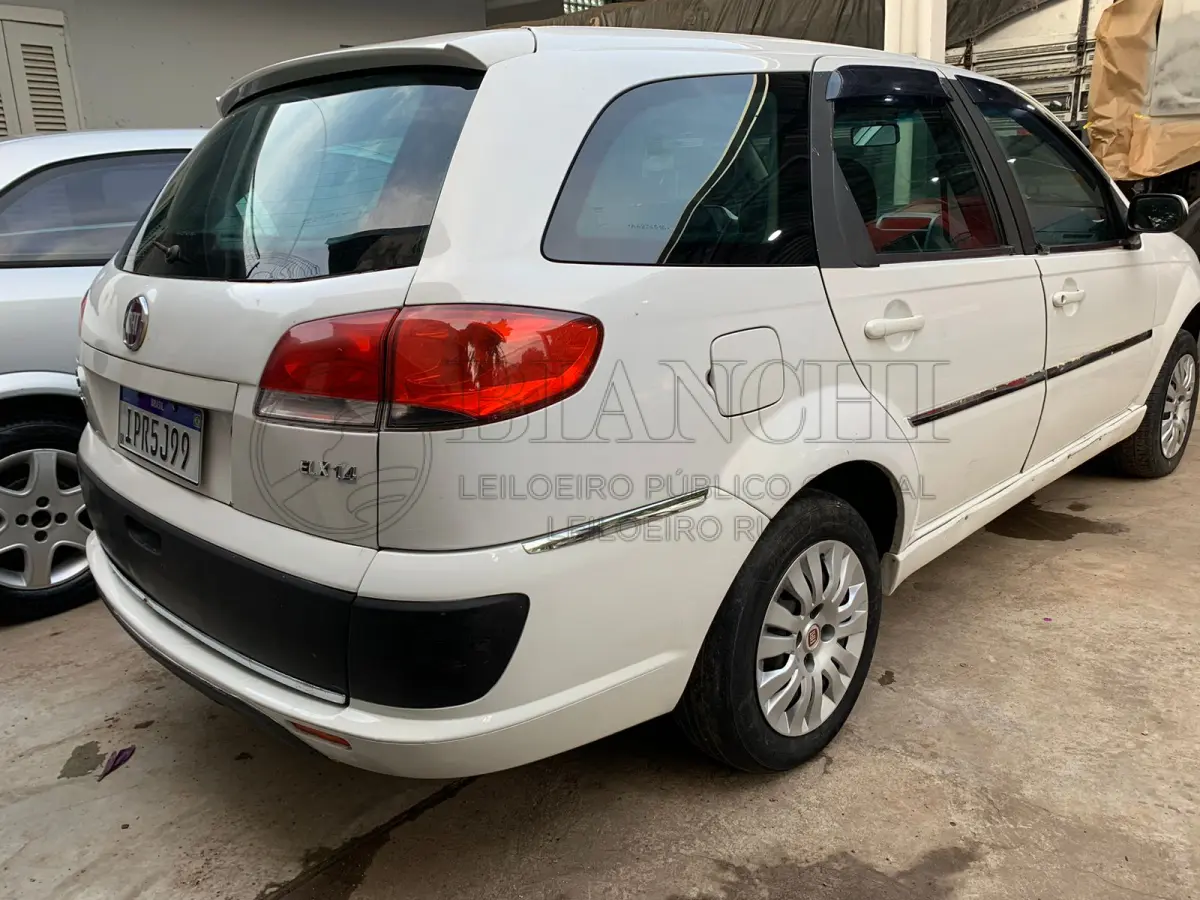 LOTE 005 - Veículo marca/modelo: FIAT/PALIO WEEK ELX FLEX, Ano/modelo: 2009/2010, Placa: IPR5J99, Chassi: 9BD17301MA4274516, RENAVAM: 134654404,  Tipo: Automóvel, Cor: Branca, Espécie: Passageiro, Veículo está: Em circulação, Licenciamento válido até: 31/07/2023