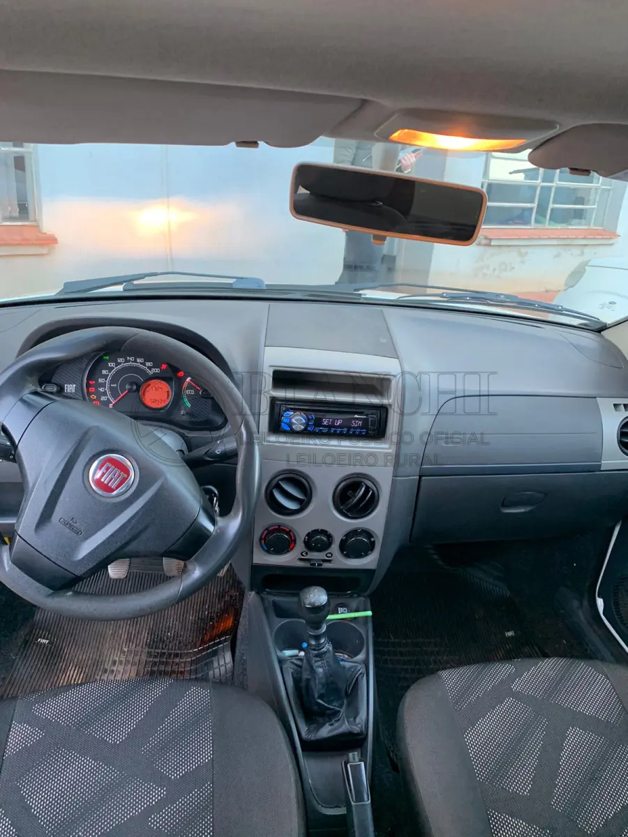 LOTE 005 - FIAT/PALIO FIRE  Ano/modelo: 2014/2014  58 mil km -  Placa: IVK5139  Chassi: 9BD17122LE5925644  RENAVAM: 999850660  Registrado em: IBIRUBA  Tipo: Automóvel  Cor: Branca  Espécie: Passageiro  Veículo está: Em circulação  Licenciamento válido até: 31/07/2024