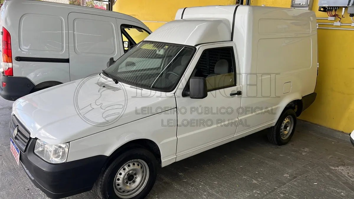 LOTE 017 - Veículo marca/modelo: FIAT/FIORINO FLEX  Ano/modelo: 2009/2010  Placa: IQJ0D22  Chassi: 9BD255049A8872410  RENAVAM: 180778463  Registrado em: ESTEIO  Tipo: Caminhonete  Cor: Branca  Espécie: Carga  Veículo está: Em circulação  Licenciamento válido até: 30/06/2022