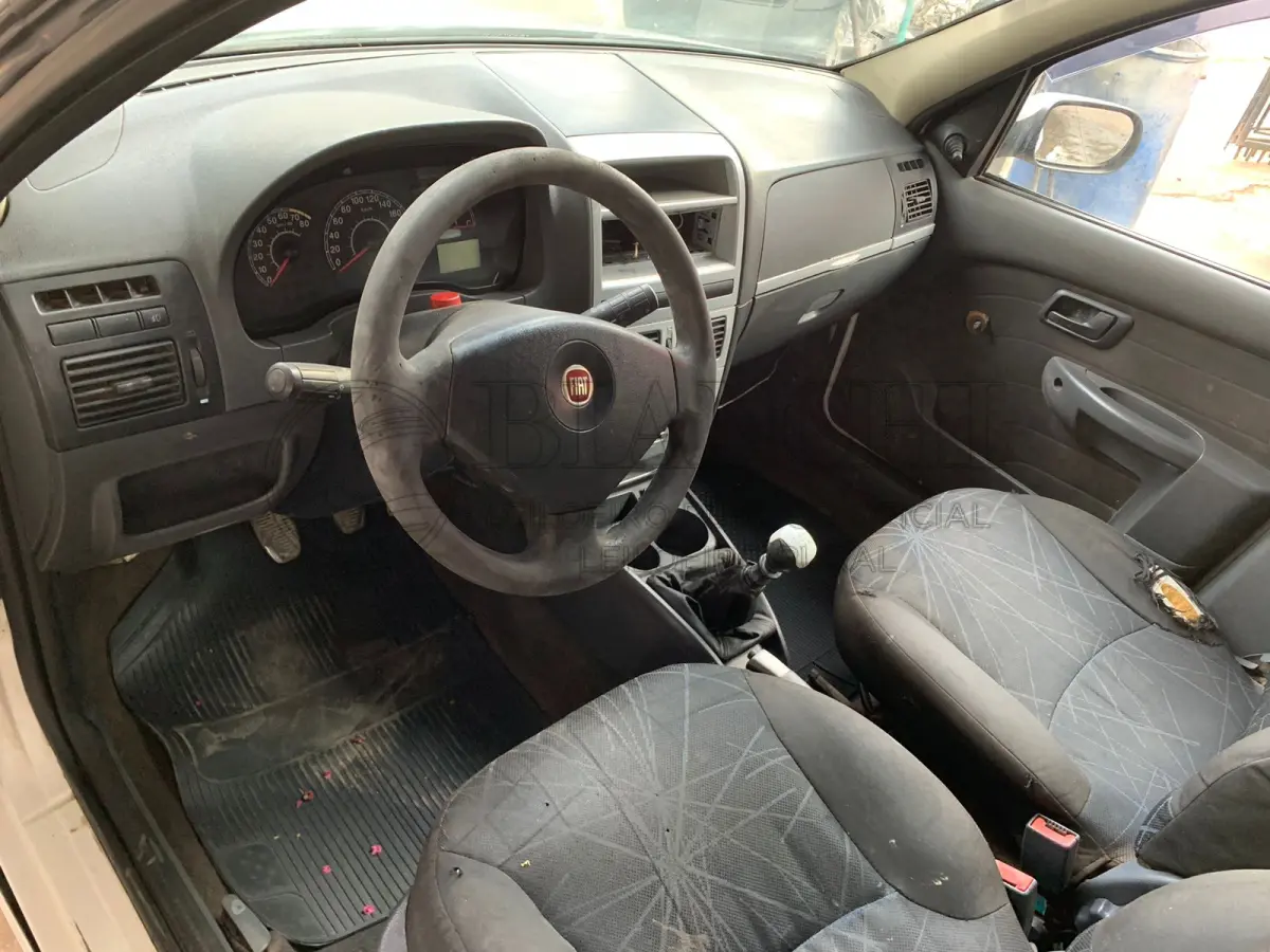 LOTE 005 - Veículo marca/modelo: FIAT/PALIO WEEK ELX FLEX, Ano/modelo: 2009/2010, Placa: IPR5J99, Chassi: 9BD17301MA4274516, RENAVAM: 134654404,  Tipo: Automóvel, Cor: Branca, Espécie: Passageiro, Veículo está: Em circulação, Licenciamento válido até: 31/07/2023