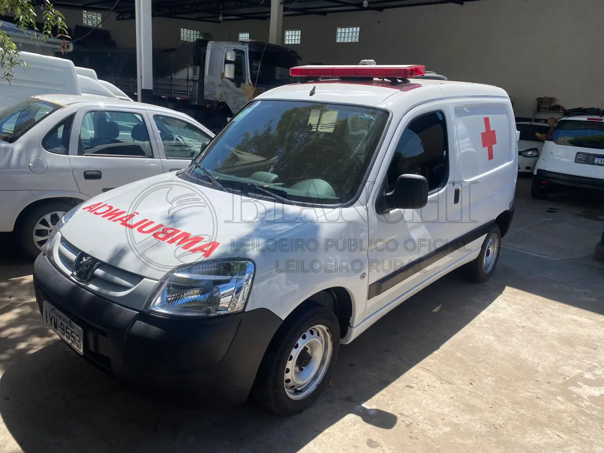 LOTE 003 - Veículo marca/modelo: I/PEUGEOT PART F TCA AMB, Ano/modelo: 2018/2019, Placa: IYW9553, Chassi: 8AEGCNFN8KG511058, RENAVAM: 1171405046, Tipo: Caminhonete, Cor: Branca, Espécie: Especial, Veículo está: Em circulação, Licenciamento válido até: 30/06/2024