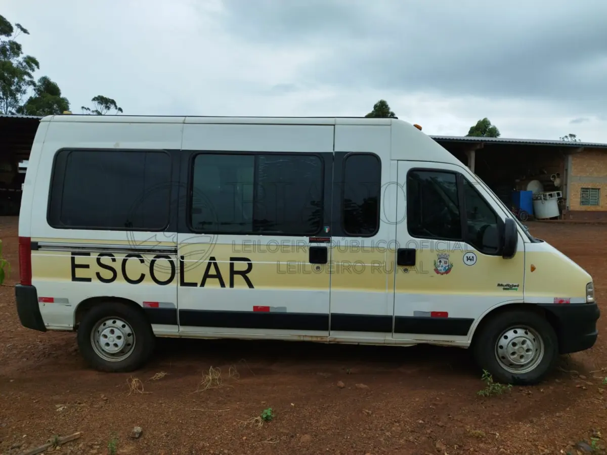 LOTE 001 - 01 Veículo marca/modelo: FIAT/DUCATO MC TCA MIC, Ano/modelo: 2016/2016, Placa: IXG3723, Chassi: 93W245H3RG2160075, RENAVAM: 1087282621, Registrado em: SETE DE SETEMBRO, Tipo: Microônibus, Cor: Branca, Espécie: Passageiro, Veículo está: Em circulação, Licenciamento válido até: 30/06/2024