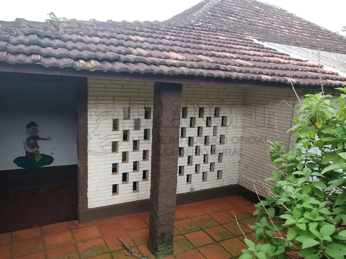 LOTE 007 - CASA DE ALVENARIA COM 100M² 