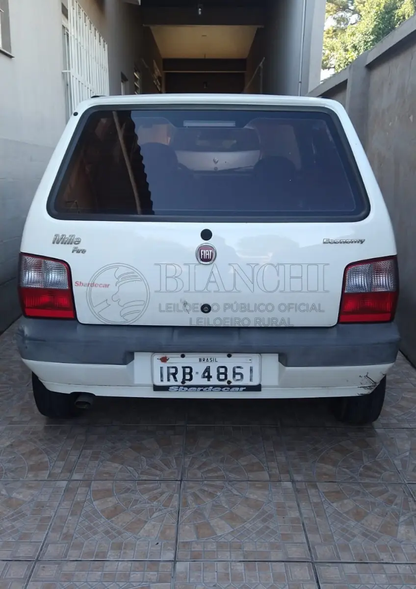LOTE 002 - FIAT UNO MILLE ECONOMY 2010/2011