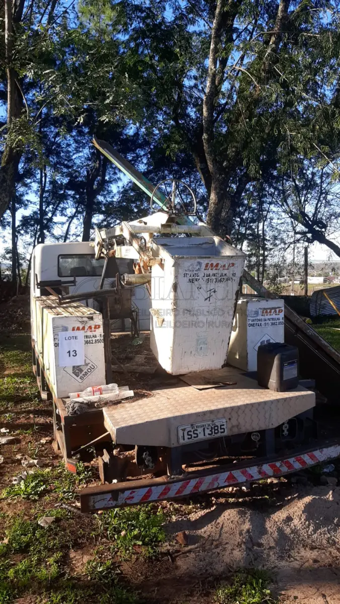 LOTE 013 - AGRALE/8500 CD 2011/2012