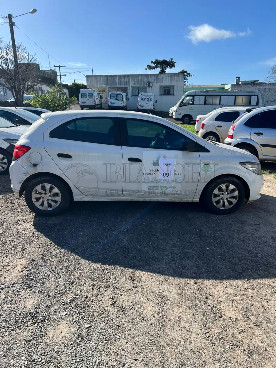 LOTE 009 - CHEVROLET/ ONIX 10MT JOYE 
ANO: 2019/2019
