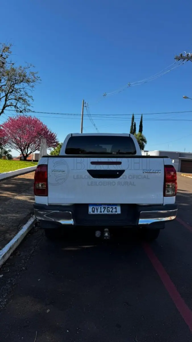 LOTE 001 - I/TOYOTA HILUX CDLOWM4FD