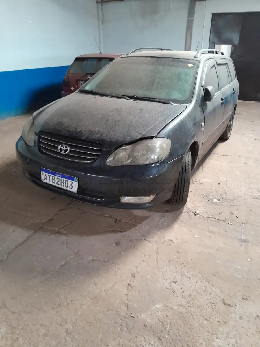 LOTE 001 - TOYOTA  FIELDER