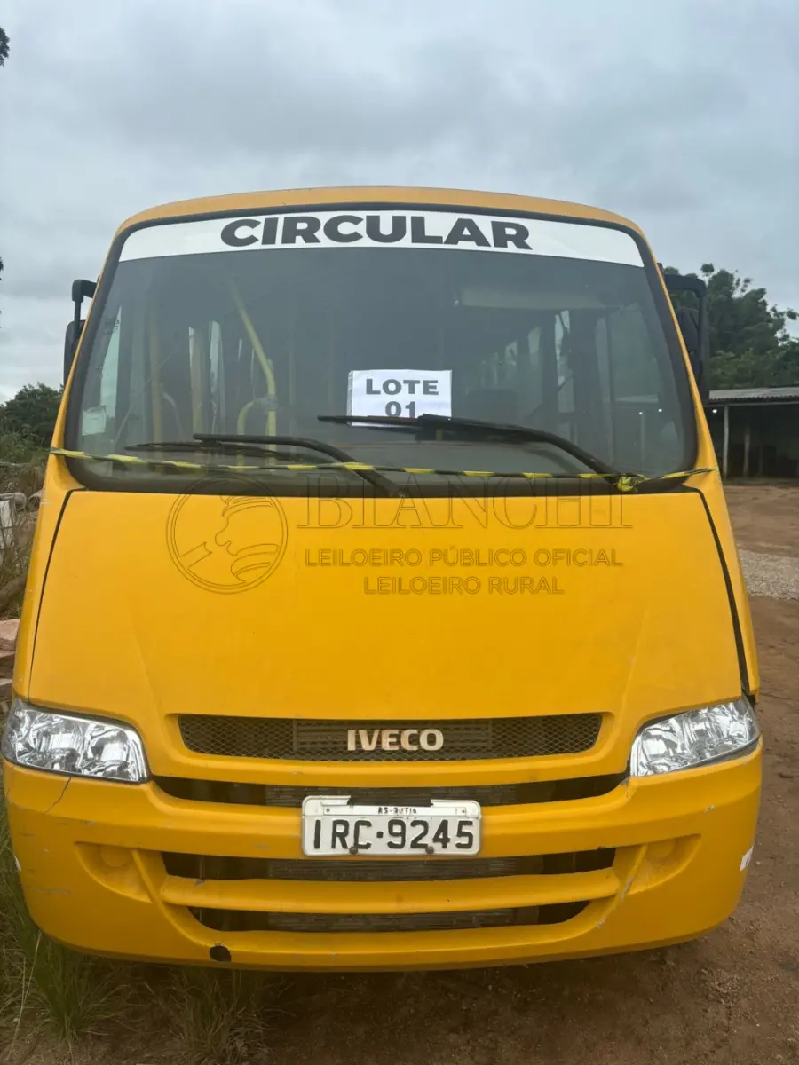 LOTE 001 - ÔNIBUS IVECO 2010/2010