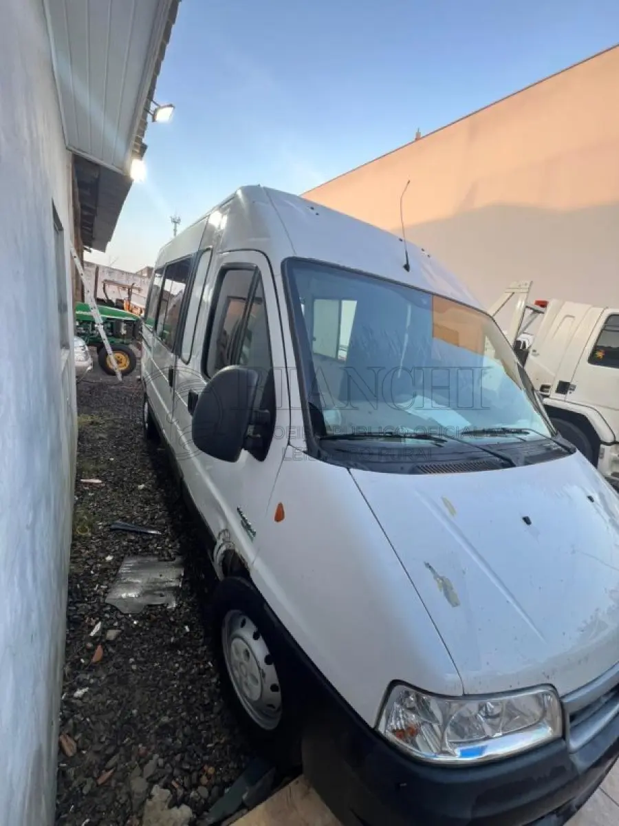 LOTE 003 - AMBULÂNCIA DUCATO 2016