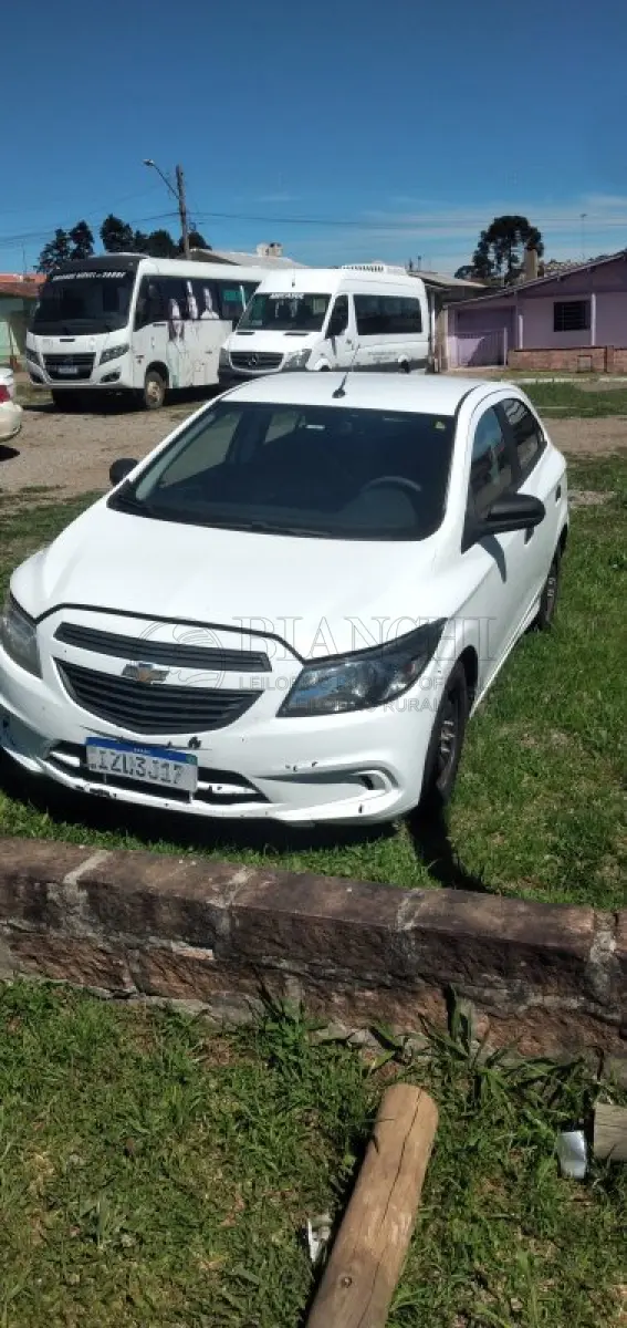LOTE 009 - CHEVROLET/ONIX 10 MT JOYE 2019/2019