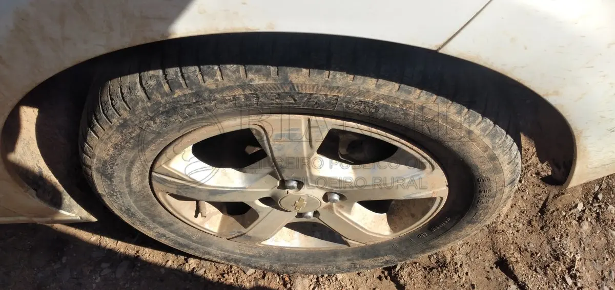 LOTE 003 - CHEVROLET/ONIX 1.4 2019/2019
