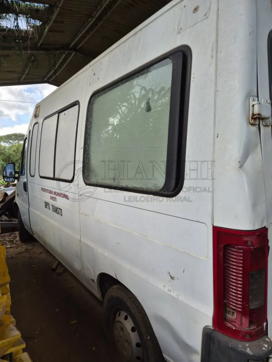 LOTE 012 - FIAT DUCATO 2.8 JTD ANO 2008/09