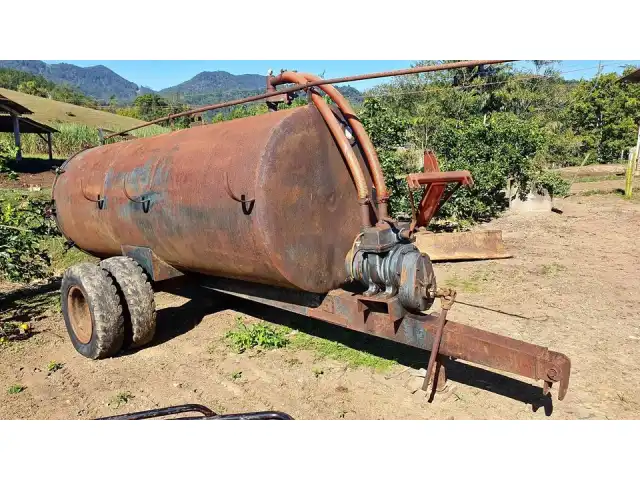 Tanque Distribuidor De Esterco Liquido 4000 Litros